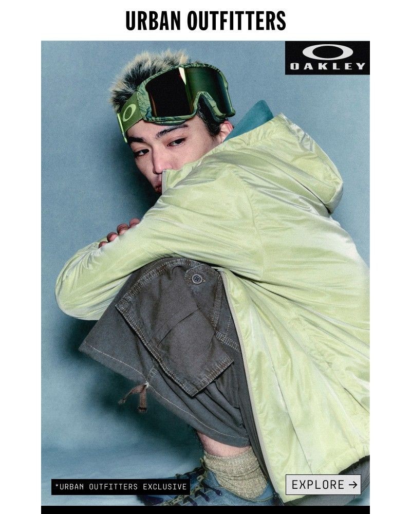 Screenshot of email with subject /media/emails/new-exclusive-oakley-63338f-cropped-4a957b78.jpg